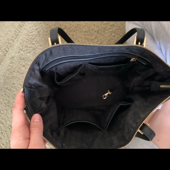 Michael Kors purse - Picture 3 of 4